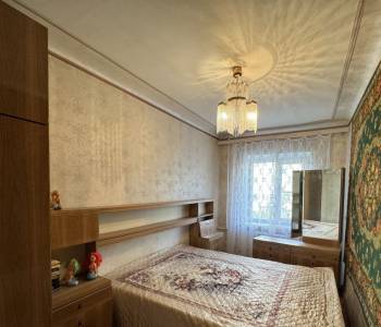 Продается 3-х комнатная квартира, 57 м²