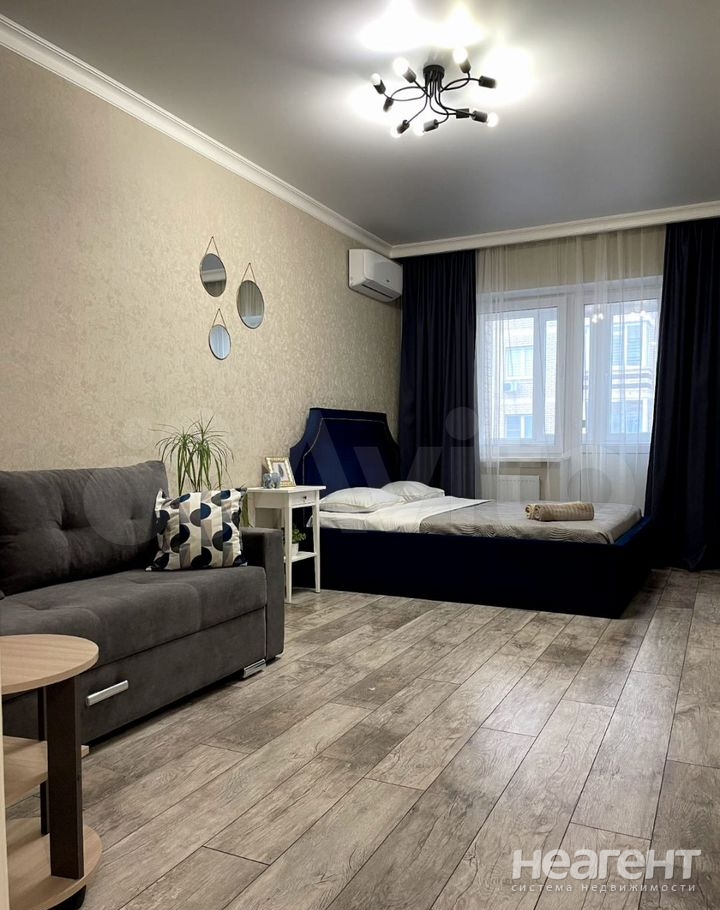 Продается 1-комнатная квартира, 37,9 м²