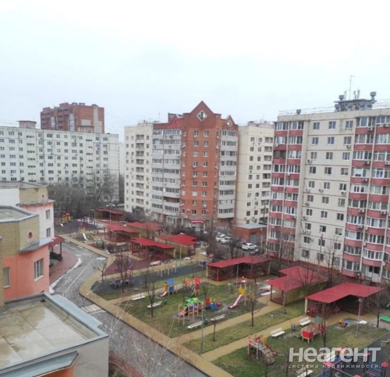 Сдается 1-комнатная квартира, 35 м²