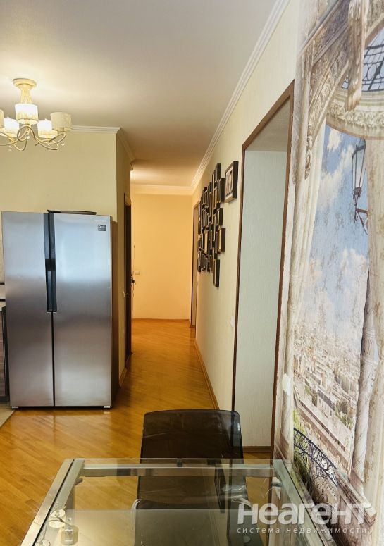 Продается 3-х комнатная квартира, 108,2 м²