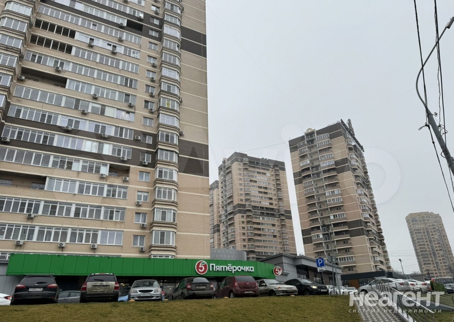 Продается 1-комнатная квартира, 27 м²