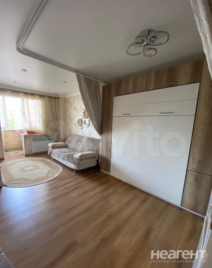 Продается 1-комнатная квартира, 40 м²