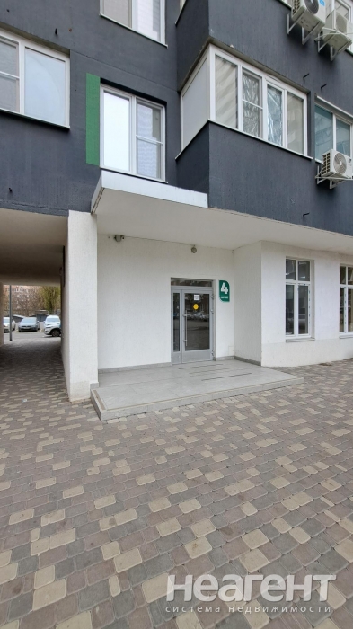 Продается 1-комнатная квартира, 30 м²