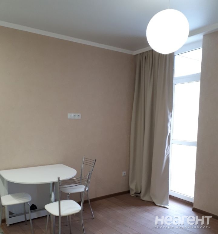 Сдается 1-комнатная квартира, 28 м²