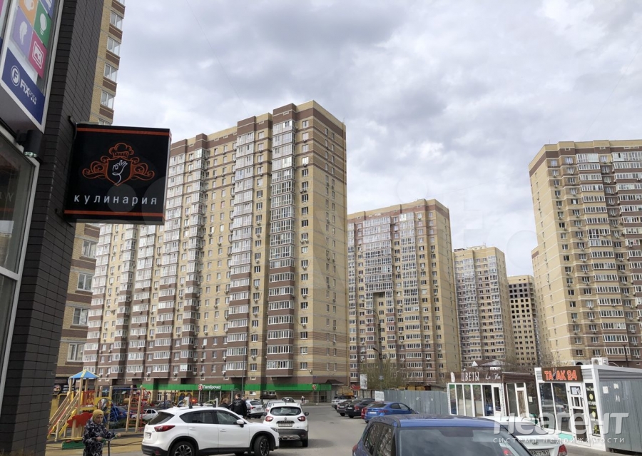 Продается Многокомнатная квартира, 74 м²