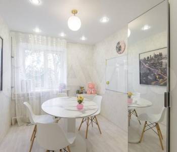 Продается 3-х комнатная квартира, 50 м²