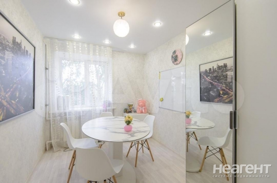 Продается 3-х комнатная квартира, 50 м²