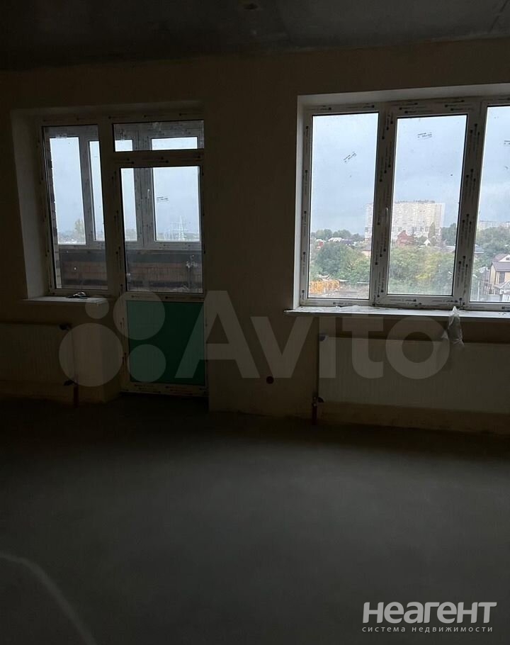 Продается 1-комнатная квартира, 36,8 м²