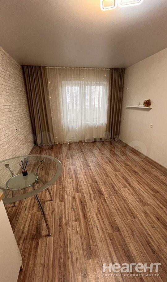 Продается 1-комнатная квартира, 24,2 м²