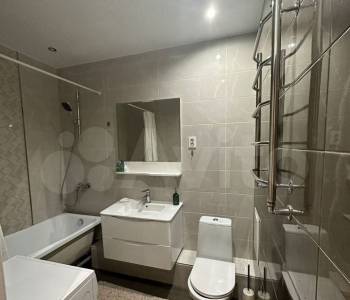 Сдается 1-комнатная квартира, 43 м²