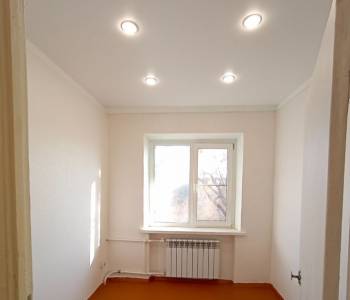 Продается 3-х комнатная квартира, 47 м²