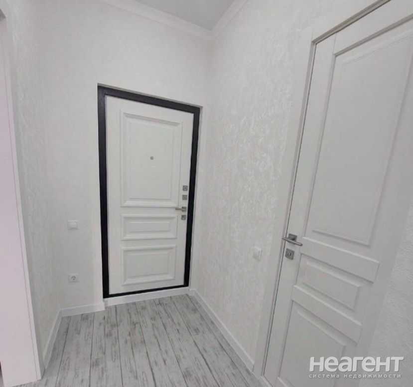 Сдается 2-х комнатная квартира, 42 м²