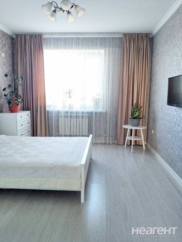 Продается 2-х комнатная квартира, 56 м²