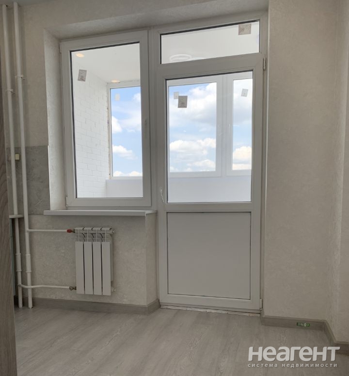 Продается 1-комнатная квартира, 41 м²