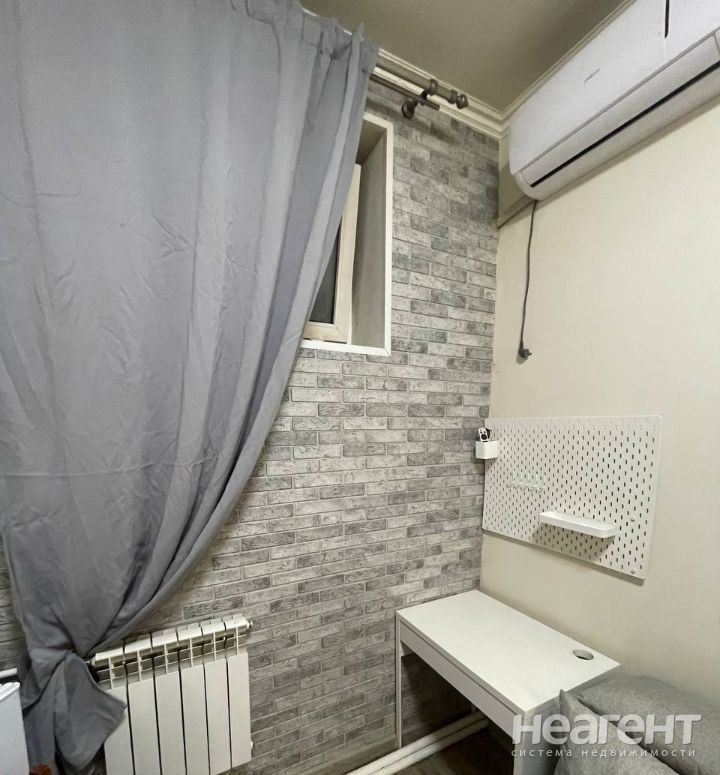 Продается 1-комнатная квартира, 14 м²