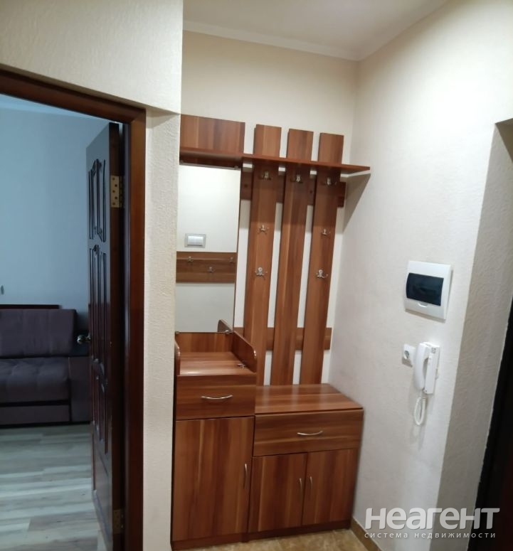 Сдается 1-комнатная квартира, 41 м²