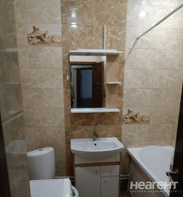 Сдается 1-комнатная квартира, 41 м²