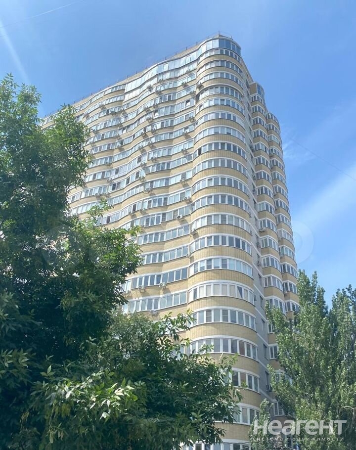 Продается 2-х комнатная квартира, 75 м²