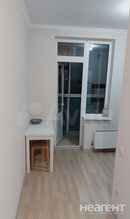 Сдается 1-комнатная квартира, 36 м²