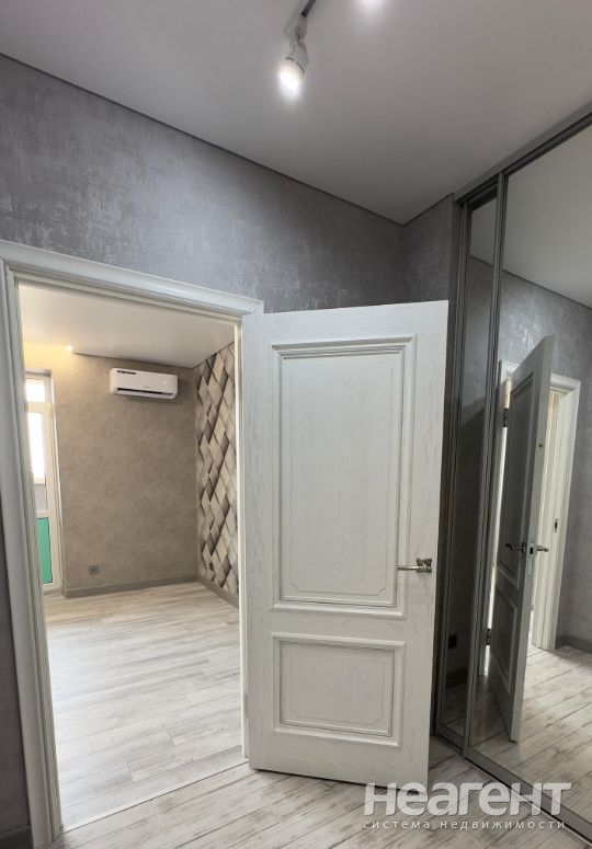 Продается 1-комнатная квартира, 29 м²