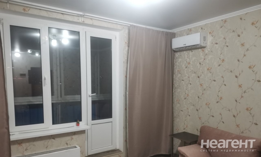 Сдается 1-комнатная квартира, 28 м²