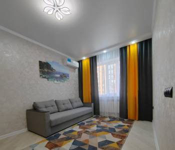 Продается 1-комнатная квартира, 40 м²