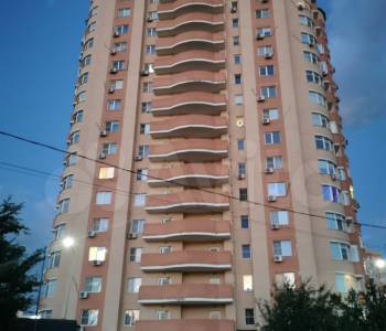 Продается 3-х комнатная квартира, 82 м²