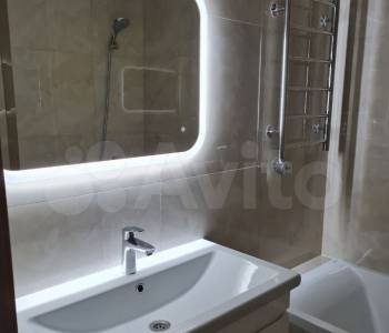 Продается 1-комнатная квартира, 40 м²