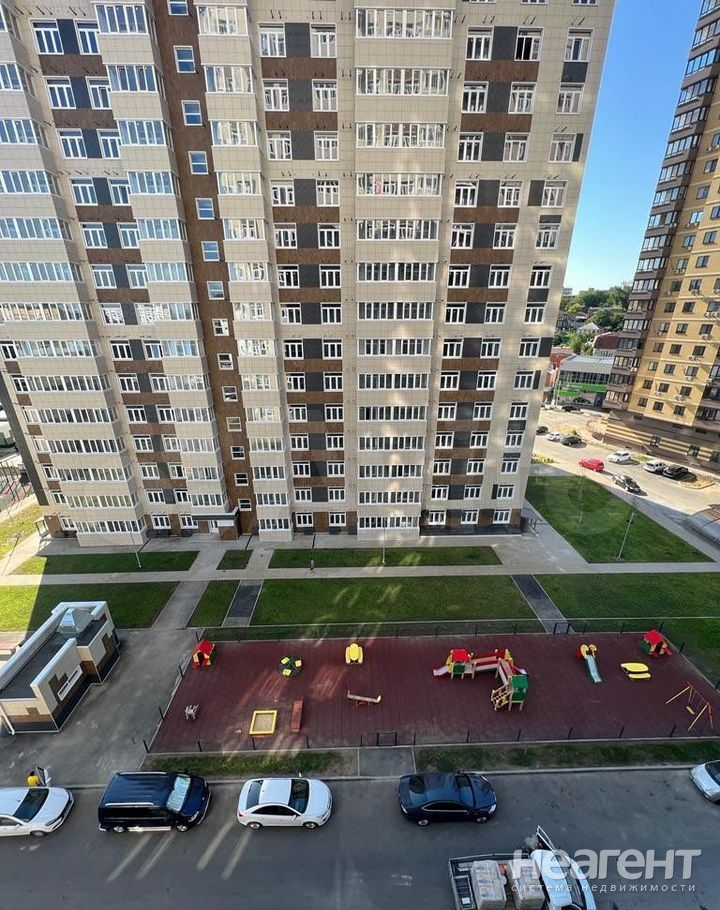 Продается 2-х комнатная квартира, 71 м²