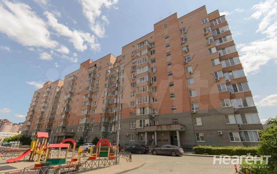 Продается 1-комнатная квартира, 41 м²