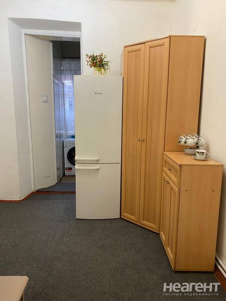 Сдается 1-комнатная квартира, 32 м²