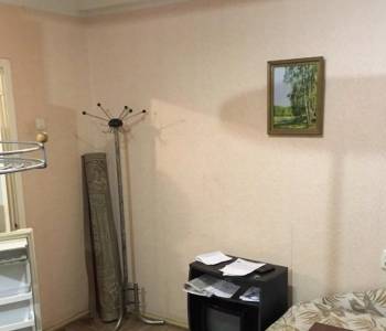 Продается Многокомнатная квартира, 60,4 м²