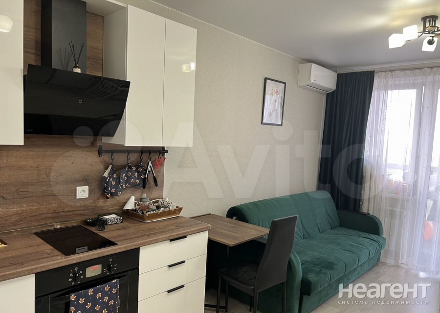 Продается 1-комнатная квартира, 28,3 м²