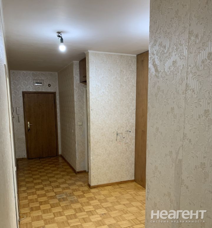 Сдается Многокомнатная квартира, 73,4 м²