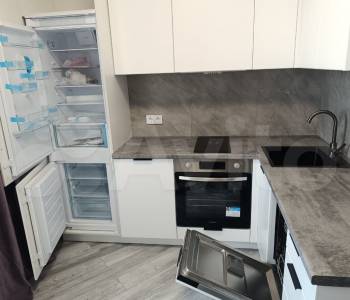 Продается 1-комнатная квартира, 38 м²