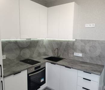 Продается 1-комнатная квартира, 38 м²