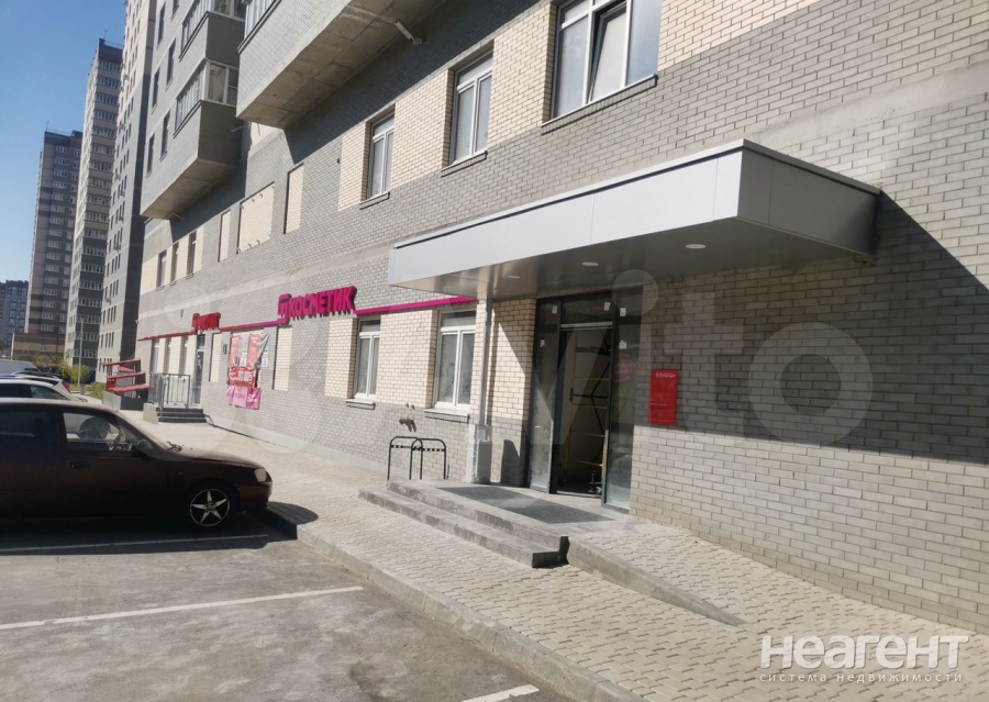 Продается 1-комнатная квартира, 40 м²