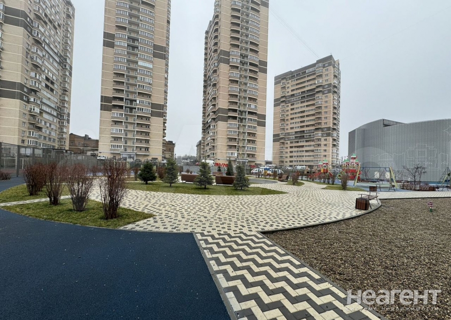 Продается 1-комнатная квартира, 27,8 м²