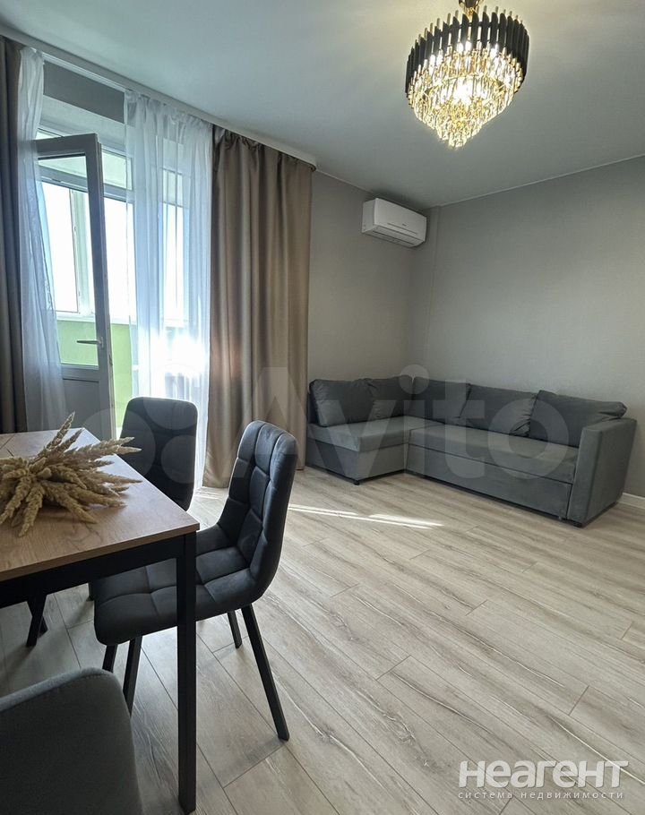 Продается 1-комнатная квартира, 28,6 м²