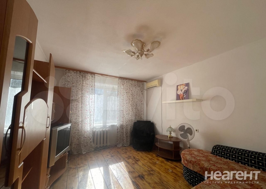 Продается 1-комнатная квартира, 36,6 м²