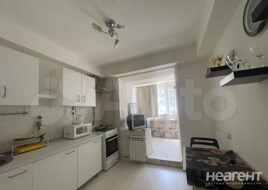 Продается 1-комнатная квартира, 36,6 м²