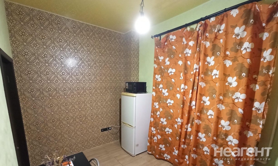 Продается 1-комнатная квартира, 35 м²