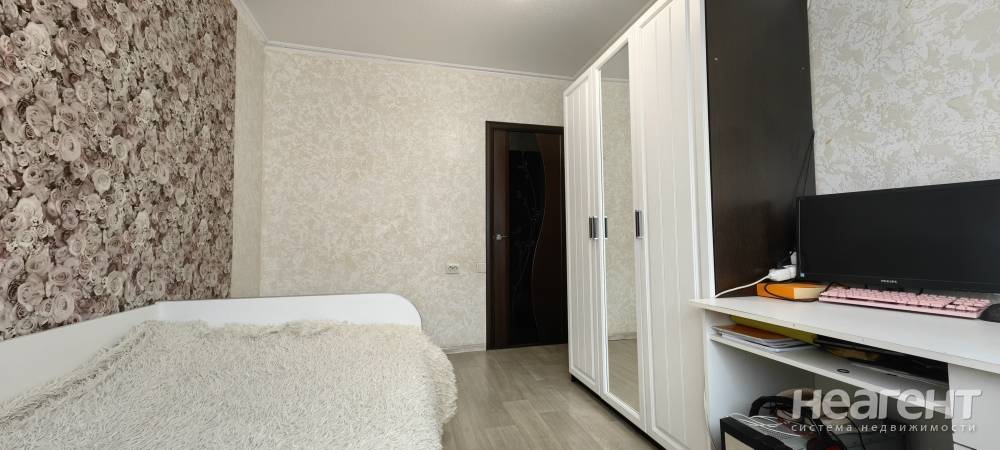 Продается 3-х комнатная квартира, 64 м²