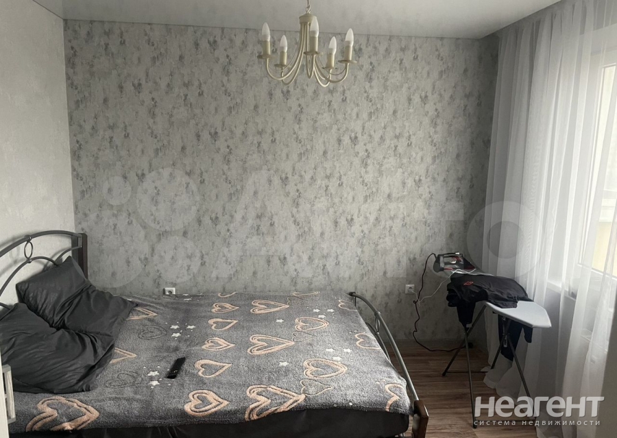 Продается 1-комнатная квартира, 28 м²