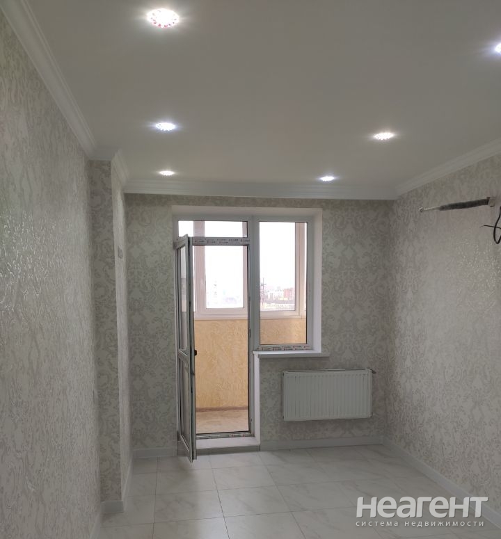 Продается 1-комнатная квартира, 43,2 м²