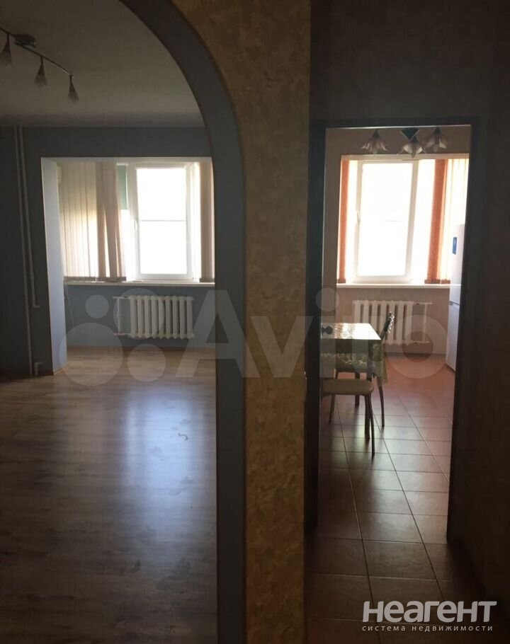 Продается 1-комнатная квартира, 36 м²