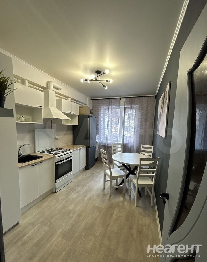 Продается 2-х комнатная квартира, 57 м²