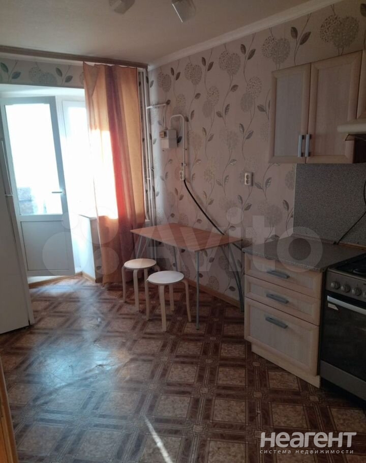 Продается 1-комнатная квартира, 48,3 м²