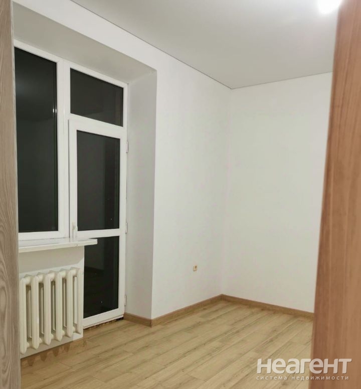 Продается 3-х комнатная квартира, 100 м²