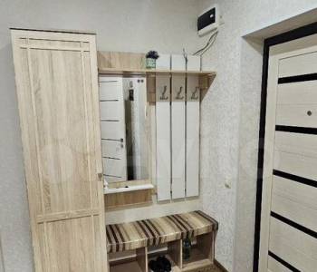 Сдается 1-комнатная квартира, 56 м²